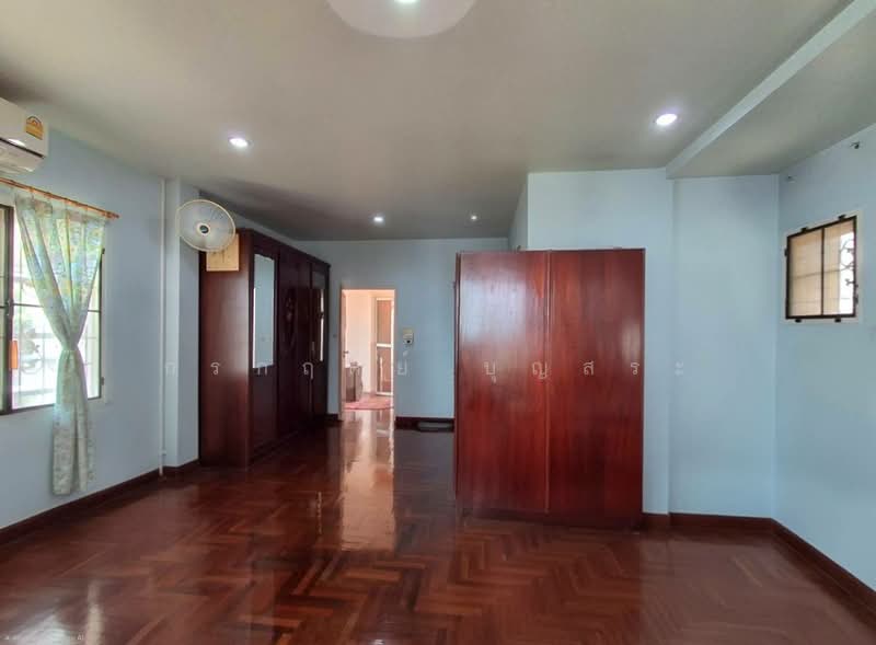 Baan Sathaporn Rangsit : บ้านสถาพร รังสิต, ปทุมธานี, ซอย รังสิต-นครนายก 73, บึงยี่โถ, ธัญบุรี, ปทุมธานี, 310 ตร.ม., บ้านเดี่ยว ขาย, โดย กรกฤตย์ บุญสระ, 500298383 - DDproperty.com