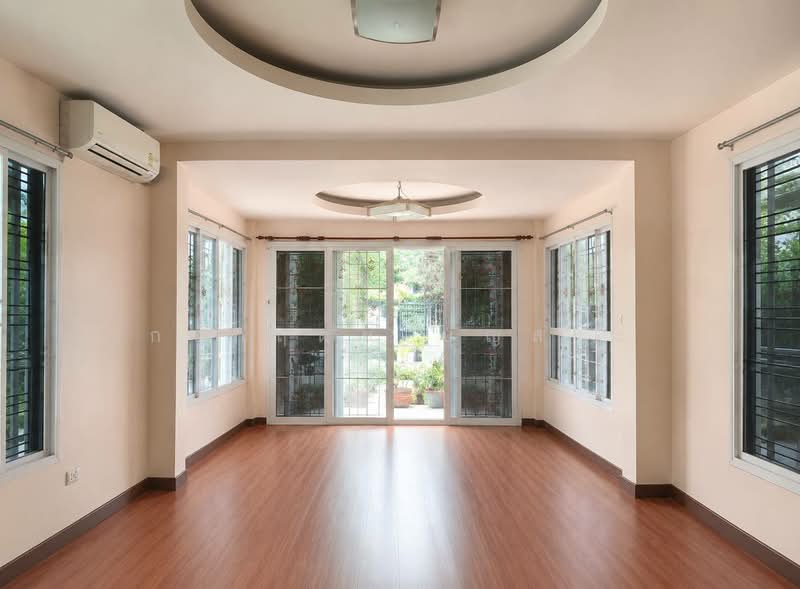 Baan Sathaporn Rangsit : บ้านสถาพร รังสิต, ปทุมธานี, ซอย รังสิต-นครนายก 73, บึงยี่โถ, ธัญบุรี, ปทุมธานี, 310 ตร.ม., บ้านเดี่ยว ขาย, โดย กรกฤตย์ บุญสระ, 500298383 - DDproperty.com