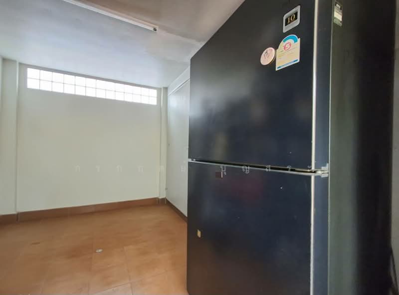 Baan Sathaporn Rangsit, Pathum Thani, Soi Rangsit-Nakhon Nayok 73, Bang Yitho, Thanyaburi, Pathum Thani, 4 Bedrooms, 310 sqm, Single Detached House For Sale, by กรกฤตย์ บุญสระ, 500298383 - DDproperty.com