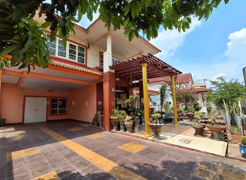 Baan Sathaporn Rangsit, Pathum Thani, Soi Rangsit-Nakhon Nayok 73, Bang Yitho, Thanyaburi, Pathum Thani, 4 Bedrooms, 310 sqm, Single Detached House For Sale, by กรกฤตย์ บุญสระ, 500298383 - DDproperty.com