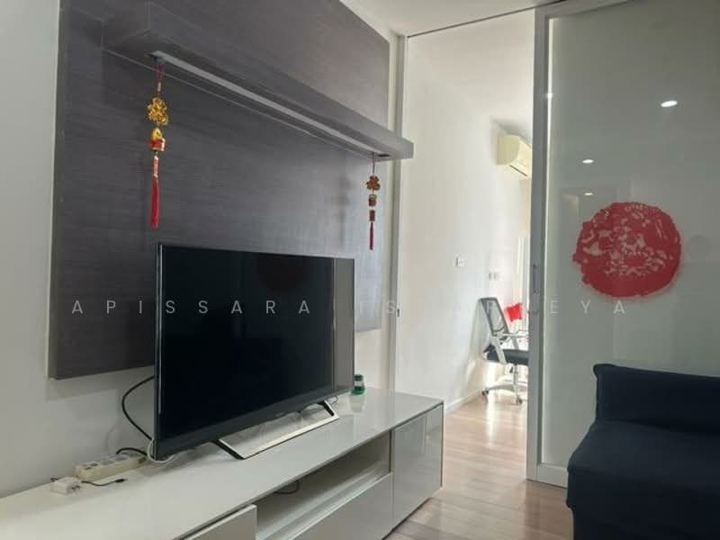 15 Sukhumvit Residences, Bangkok, Soi Sukhumvit 15, Khlongtoei Nua, Watthana, Bangkok, 2 Bedrooms, 67 sqm, Condo For Sale, by Apissara Issareeya, 500298391 - DDproperty.com