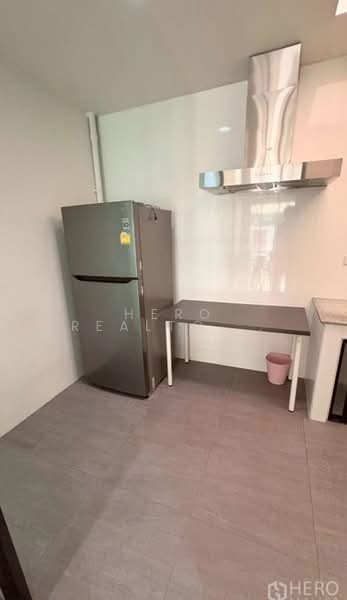 For Rent 4 Bedroom Townhouse in Phra Khanong near BTS Punnawithi, Bangkok HRE00736, กรุงเทพ, บางจาก, พระโขนง, กรุงเทพ, 230 ตร.ม., ทาวน์เฮ้าส์ ให้เช่า, โดย Hero Realtor Co., Ltd., 500298393 - DDproperty.com