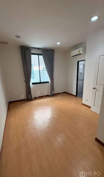 For Rent 4 Bedroom Townhouse in Phra Khanong near BTS Punnawithi, Bangkok HRE00736, กรุงเทพ, บางจาก, พระโขนง, กรุงเทพ, 230 ตร.ม., ทาวน์เฮ้าส์ ให้เช่า, โดย Hero Realtor Co., Ltd., 500298393 - DDproperty.com