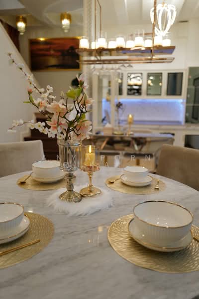 Crystal Ville, Bangkok, Pradit Manutham, Lat Phrao, Bangkok, 4 Bedrooms, 230 sqm, Townhouse For Rent, by Anyaporn Srikanlayanabut, 500298418 - DDproperty.com