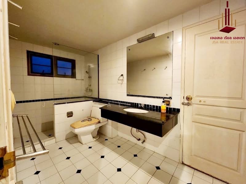 Aree Place Sukhumvit 26, Bangkok, Khong Tan, Khlong Toei, Bangkok, 3 Bedrooms, 173 sqm, Condo For Sale, by JSA REAL ESTATE, 500298482 - DDproperty.com