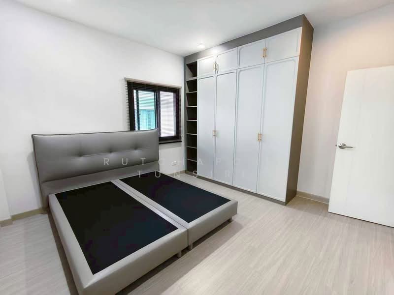 บ้านสวยให้เช่า – ใกล้มหาวิทยาลัยพายัพ เพียง 5 นาที ค่าเช่า 48,000 บาท / เดือน รหัสทรัพย์ : No.7H355, Chiang Mai, San Klang, San Kamphaeng, Chiang Mai, 4 Bedrooms, 150 sqm, Single Detached House For Rent, by Rutchaporn Tunsiri, 500298494 - DDproperty.com