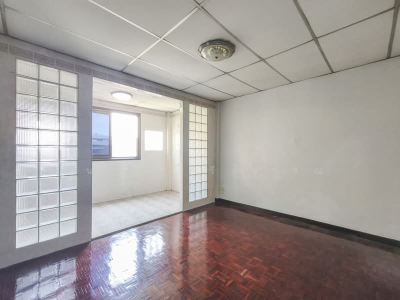 Sinphatthana 4, Nonthaburi, Talat Kwan, Muang Nonthaburi, Nonthaburi, 2 Bedrooms, 110 sqm, Townhouse For Sale, by นันธิกา ศรีสุวรรณ, 500298514 - DDproperty.com