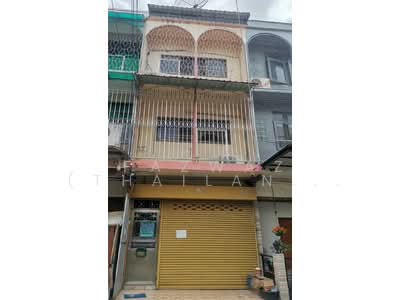 ขาย - อาคารพาณิชย์ 3 ชั้น ลาดพร้าว 50 ใกล้รถไฟฟ้าสายสีเหลือง ทำเลค้าขายคึกคัก, กรุงเทพ