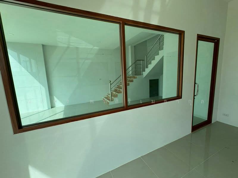 ขาย - ขายโรงงาน 1 ไร่ 41ตรว พร้อมออฟฟิศ และห้องน้ำ พื้นที่สีชมพู บางกระเจ้า สมุทรสาคร ติดถนนพระราม2, สมุทรสาคร