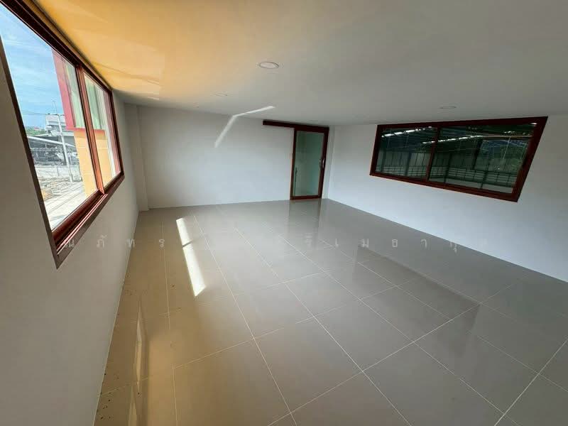 ขายโรงงาน 1 ไร่ 41ตรว พร้อมออฟฟิศ และห้องน้ำ พื้นที่สีชมพู บางกระเจ้า สมุทรสาคร ติดถนนพระราม2, Samut Sakhon, Bang Krachao, Muang Samut Sakhon, Samut Sakhon, , 1,644 sqm, Warehouse/Factory For Sale, by ณภัทร พรสิริเมธากุล, 500298548 - DDproperty.com