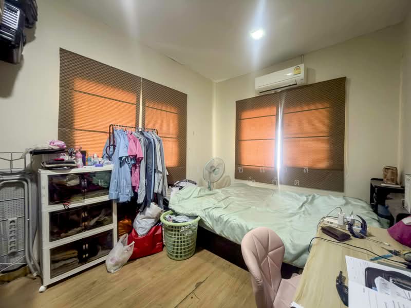 Golden Town Rattanathibet – Bang Phlu BTS Station, Nonthaburi, Bang Kruai-Sai Noi Road, Bang Rak Yai, Bang Bua Thong, Nonthaburi, 4 Bedrooms, 135 sqm, Townhouse For Sale, by บริษัท เอชแอล แอสเซท จำกัด, 500298550 - DDproperty.com