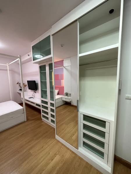 Supalai Park Asoke-Ratchada, Bangkok, Dindaeng Road, Din Daeng, Din Daeng, Bangkok, 1 Bedroom, 50 sqm, Condo For Rent, by Anyanee Norranitchaiyakul, 500298553 - DDproperty.com