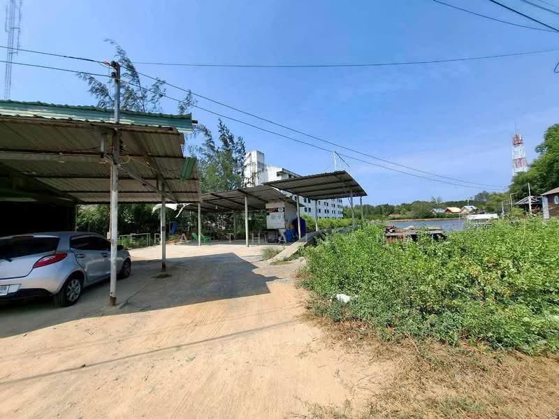 ที่ดินทำเลศักยภาพ 4-1-61 ไร่ ติดถนนใหญ่ ใกล้ปากอ่าวบางตะบูน, Phetchaburi, Bang Tabun Ok, Ban Laem, Phetchaburi, , 7,044 sqm, Land For Sale, by ERA Thailand, 500298584 - DDproperty.com