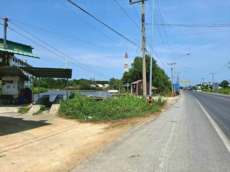 ที่ดินทำเลศักยภาพ 4-1-61 ไร่ ติดถนนใหญ่ ใกล้ปากอ่าวบางตะบูน, Phetchaburi, Bang Tabun Ok, Ban Laem, Phetchaburi, , 7,044 sqm, Land For Sale, by ERA Thailand, 500298584 - DDproperty.com