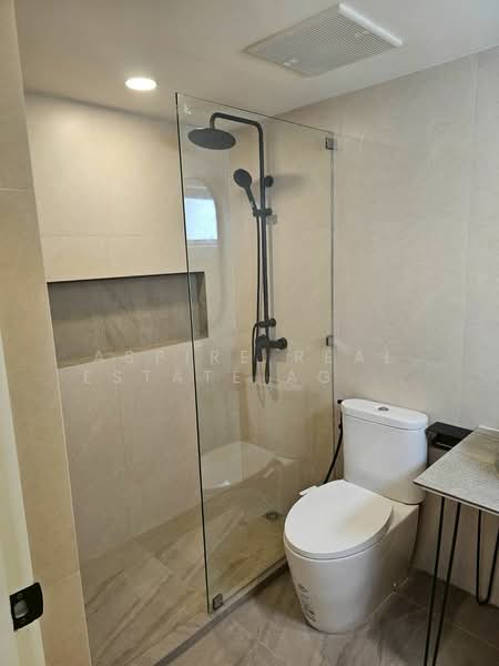 Las Colinas, Bangkok, Sukhumvit 21 Road, Khlongtoei Nua, Watthana, Bangkok, 4 Bedrooms, 200 sqm, Condo For Rent, by Aspire Real Estate Agency Co., Ltd., 500298589 - DDproperty.com