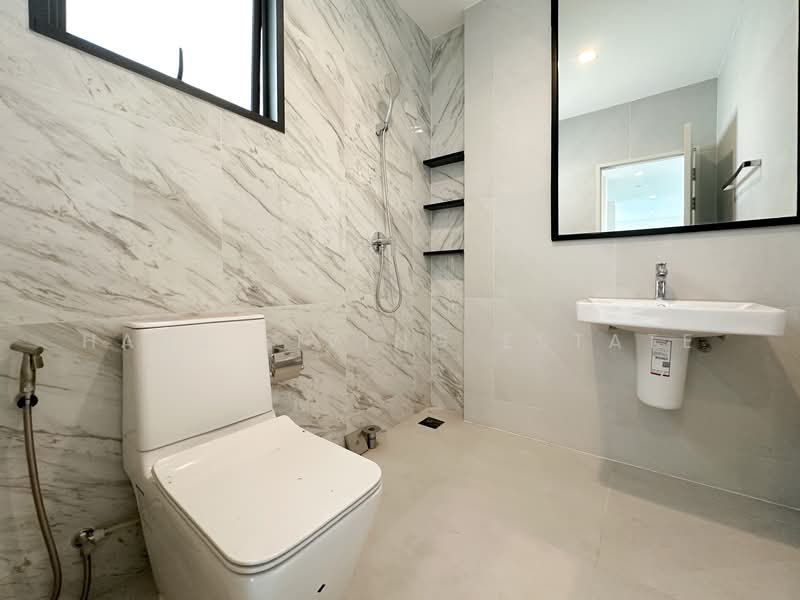 Bangkok Boulevard Donmueang-Chaengwattana, Bangkok, Nawong Pracha Phatthana Road, Si Khan, Don Mueang, Bangkok, 4 Bedrooms, 356 sqm, Single Detached House For Sale, by Haus Living Estate, 500298672 - DDproperty.com