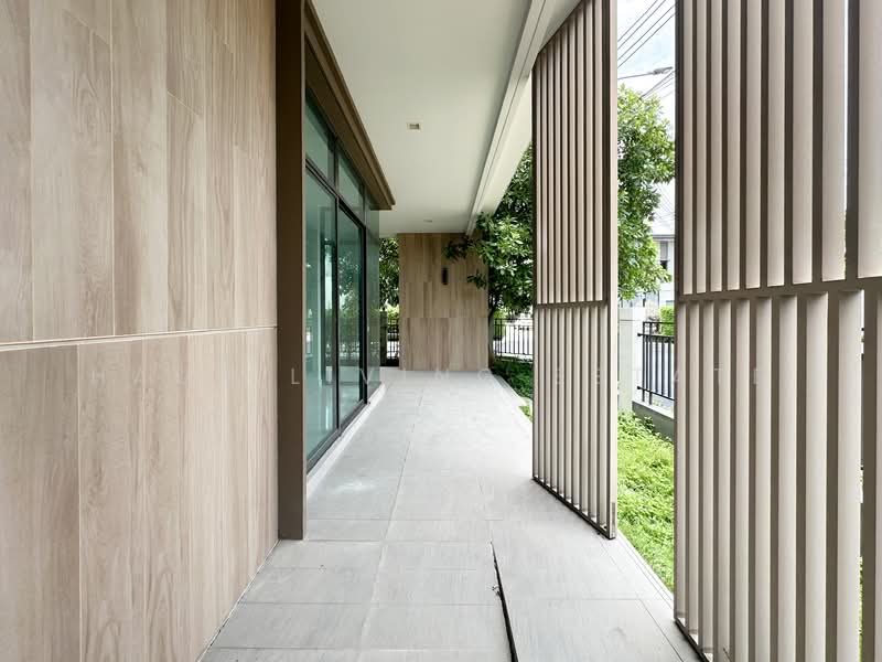 Bangkok Boulevard Donmueang-Chaengwattana, Bangkok, Nawong Pracha Phatthana Road, Si Khan, Don Mueang, Bangkok, 4 Bedrooms, 356 sqm, Single Detached House For Sale, by Haus Living Estate, 500298672 - DDproperty.com