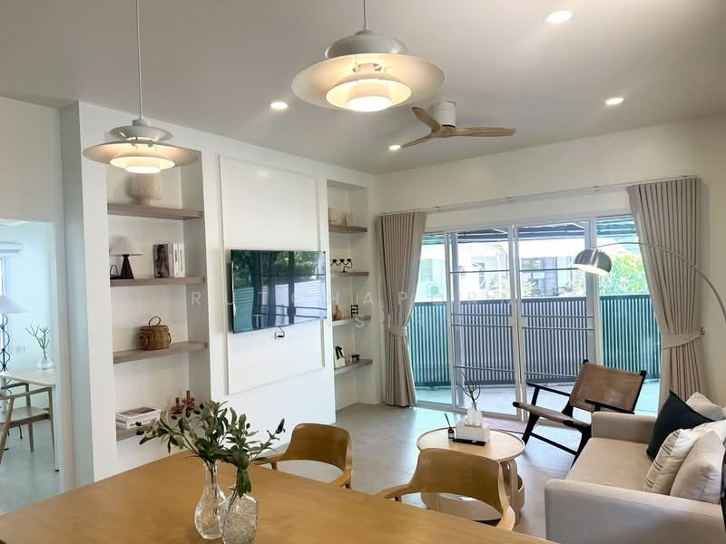 บ้านในโครงการ ให้เช่า – ใกล้มีโชคพลาซ่า เพียง 5 นาที ค่าเช่า 23,000 บาท/ เดือน รหัสทรัพย์ : No.5H654, Chiang Mai, San Phi Sua, Muang Chiang Mai, Chiang Mai, 3 Bedrooms, 100 sqm, Single Detached House For Rent, by Rutchaporn Tunsiri, 500298699 - DDproperty.com