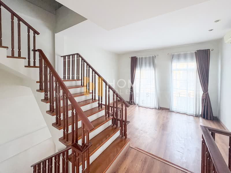 Baan Klang Muang Monte-Carlo, Bangkok, Moobaan Klang Muang Monte-Carlo Road, Ratchavipha, Lat Yao, Chatuchak, Bangkok, 3 Bedrooms, 180 sqm, Townhouse For Sale, by HOME Real Estate Service, 500298706 - DDproperty.com