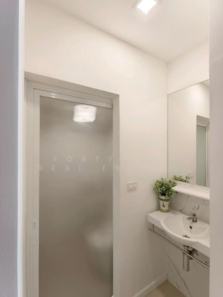 Pruksa Ville Phaholyothin-Ramintra, Bangkok, Soi Ram Intra 5 Alley 18, Thep Rak Raod, Tha Rang, Bang Khen, Bangkok, 4 Bedrooms, 160 sqm, Townhouse For Rent, by Forty-Six Real Estate Group, 500298723 - DDproperty.com