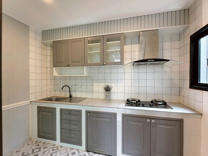 Pruksa Ville Phaholyothin-Ramintra, Bangkok, Soi Ram Intra 5 Alley 18, Thep Rak Raod, Tha Rang, Bang Khen, Bangkok, 4 Bedrooms, 160 sqm, Townhouse For Rent, by Forty-Six Real Estate Group, 500298723 - DDproperty.com