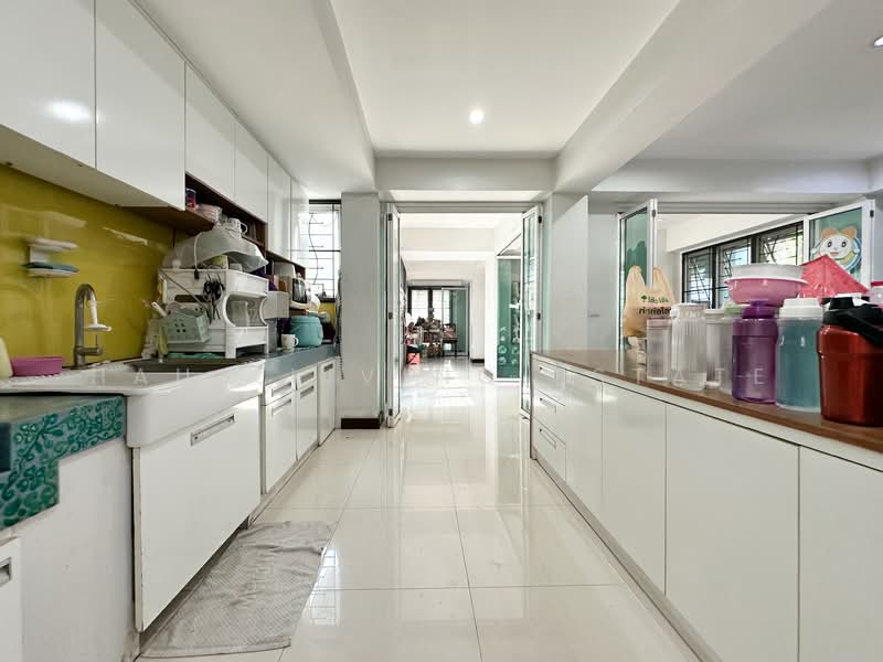 ็House Soi Prachachuen Nonthaburi 12, Bangkok, ประชาชื่น, Thung Song Hong, Lak Si, Bangkok, 5 Bedrooms, 250 sqm, Single Detached House For Sale, by Haus Living Estate, 500298795 - DDproperty.com