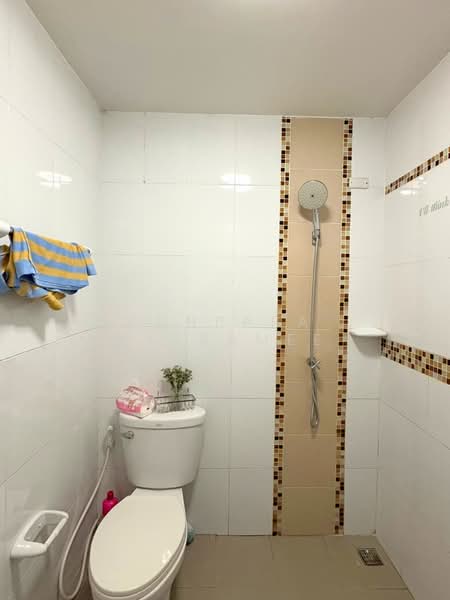 Villette Lite Ratchaphruek-Pinklao, Nonthaburi, Soi Suan Phak 32, Plai Bang Road, Mahasawat, Bang Kruai, Nonthaburi, 3 Bedrooms, 100 sqm, Townhouse For Sale, by Punpapa Rassamee, 500298818 - DDproperty.com