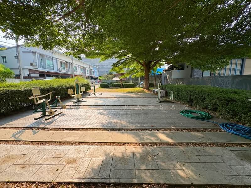 Villette Lite Ratchaphruek-Pinklao, Nonthaburi, Soi Suan Phak 32, Plai Bang Road, Mahasawat, Bang Kruai, Nonthaburi, 3 Bedrooms, 100 sqm, Townhouse For Sale, by Punpapa Rassamee, 500298818 - DDproperty.com