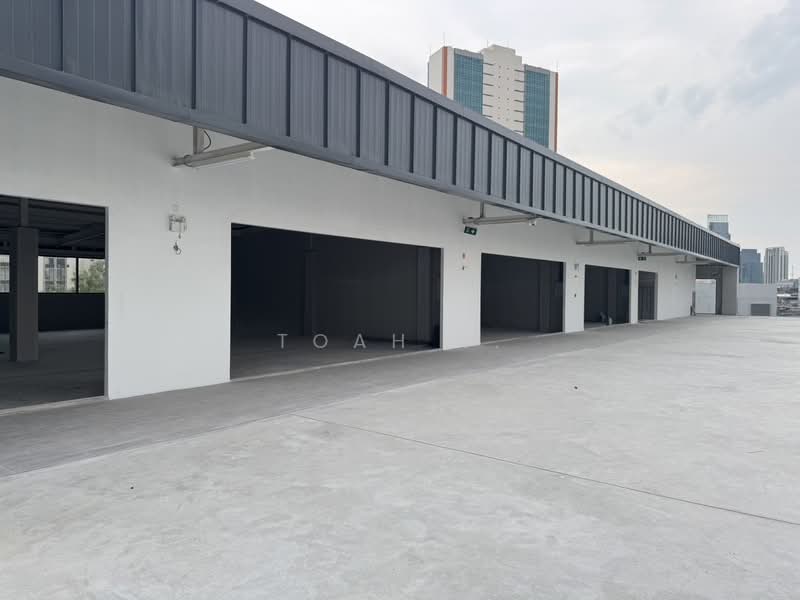 พื้นที่ให้เช่า พระราม 4 ปทุมวัน : Space for rent, Rama IV Road, Pathumwan., Bangkok, Maha Phrutharam, Bang Rak, Bangkok, , 107 sqm, Retail Space For Rent, by TOAH T., 500298826 - DDproperty.com