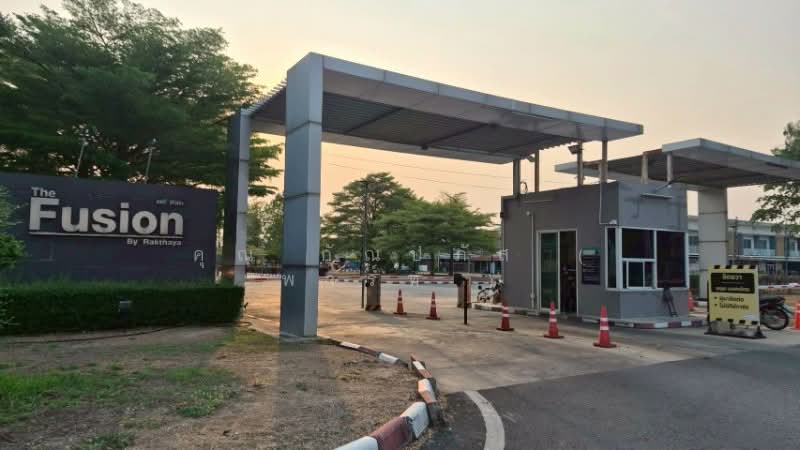 The Fusion Village : หมู่บ้านเดอะฟิวชั่น, พระนครศรีอยุธยา, บ้านกรด, บางปะอิน, พระนครศรีอยุธยา, 90 ตร.ม., ทาวน์เฮ้าส์ ขาย, โดย คุณ กัณปภัส ( พาร์ท ), 500298855 - DDproperty.com