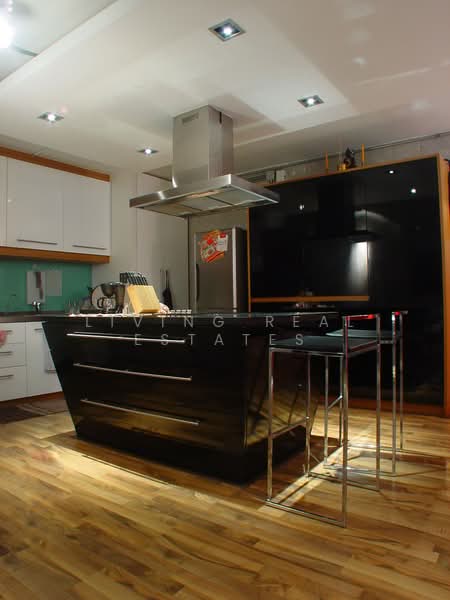 Superior Condominium : สุพีเรียร์ คอนโดมิเนียม, นนทบุรี, ถนนบอนด์, ปากเกร็ด, ปากเกร็ด, นนทบุรี, 106 ตร.ม., คอนโด ขาย, โดย Living Real Estates, 500298859 - DDproperty.com