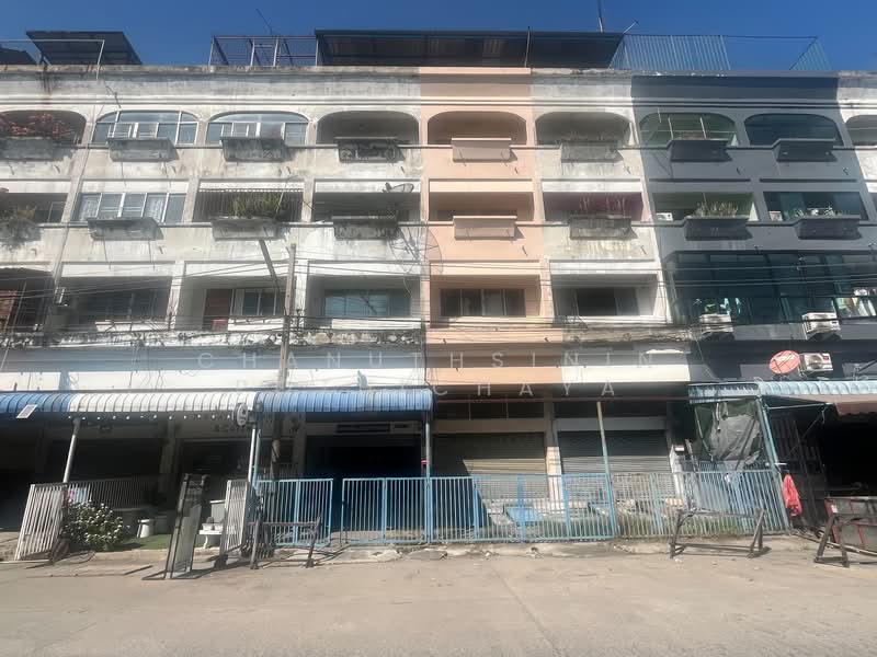 อาคารพาณิชย์ 3 คูหา ทำเลทองคลองหลวง ติดถนนใหญ่, ปทุมธานี, คลองหนึ่ง, คลองหลวง, ปทุมธานี, 250 ตร.ม., ตึกแถว-อาคารพาณิชย์ ขาย, โดย Chanuthsinin Pothichaya, 500298879 - DDproperty.com