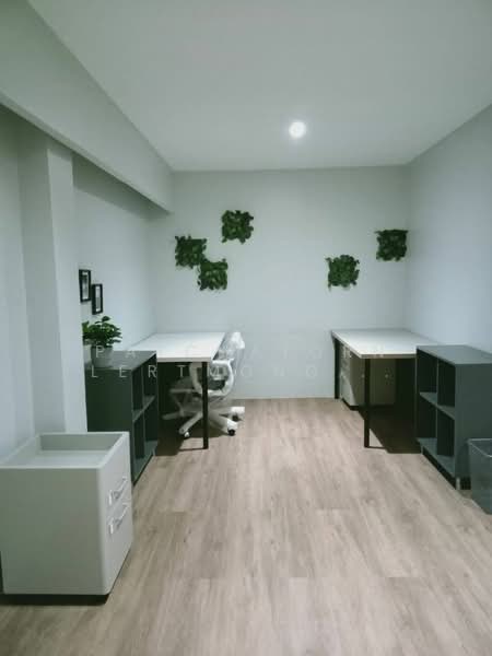 Serviced Office for Rent, Silom, near BTS Chong Nonsi, Utilities Included, Co Registration allowed, Bangkok, สุริยวงศ์, Suriyawong, Bang Rak, Bangkok, , 20 sqm, Office Space For Rent, by Patchatorn Lertmongkolsomchok, 500298894 - DDproperty.com
