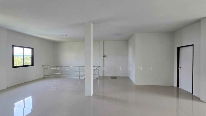 อาคารพาณิชย์ 3 ชั้น 2 คูหา ติดถนนใหญ่, Ang Thong, Bang Kaeo, Muang Ang Thong, Ang Thong, , 304 sqm, Shophouse For Sale, by ERA Thailand, 500298905 - DDproperty.com