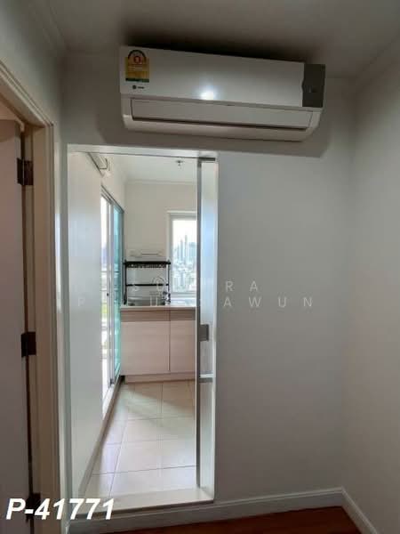 Lumpini Place Rama 4-Kluaynamthai, Bangkok, 4004 Rama 4 Road, Phra Kanong, Khlong Toei, Bangkok, 1 Bedroom, 37 sqm, Condo For Sale, by Susira Prueksawun, 500298907 - DDproperty.com