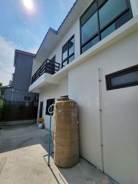 New House for Sale in Sukhumvit, Near BTS, Parking for Multiple Cars Sukhumvit 93 (Phueng Mi 29, Bangkok, Bang Chak, Phra Khanong, Bangkok, 3 Bedrooms, 180 sqm, Single Detached House For Sale, by Phichaya Boonphueng, 500298912 - DDproperty.com