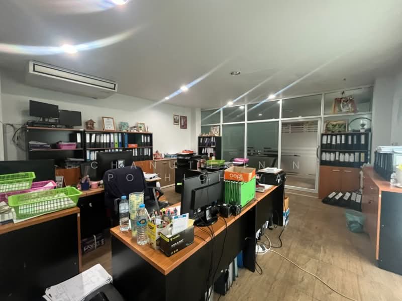 ขายโกดังและออฟฟิศ กระทุ่มแบน จ.สมุทรสาคร, Samut Sakhon, Khlong Madua, Krathum Baen, Samut Sakhon, , 533 sqm, Warehouse/Factory For Sale, by Chanuthsinin Pothichaya, 500298920 - DDproperty.com