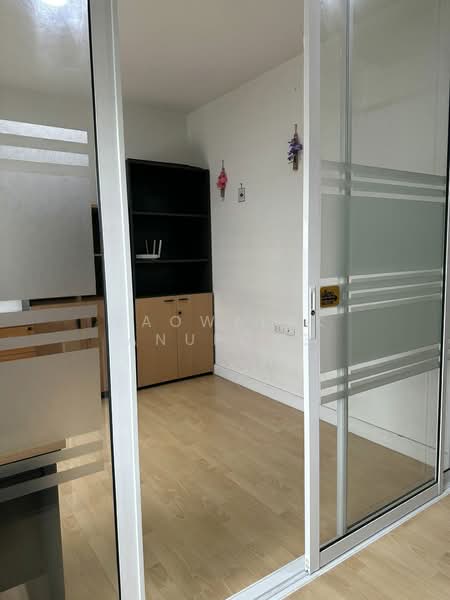 Townplus On Nut, Bangkok, On Nut - Ladkrabang Road, Lat Krabang, Lat Krabang, Bangkok, 3 Bedrooms, 155 sqm, Townhouse For Rent, by Saowaluk Anupong, 500298938 - DDproperty.com