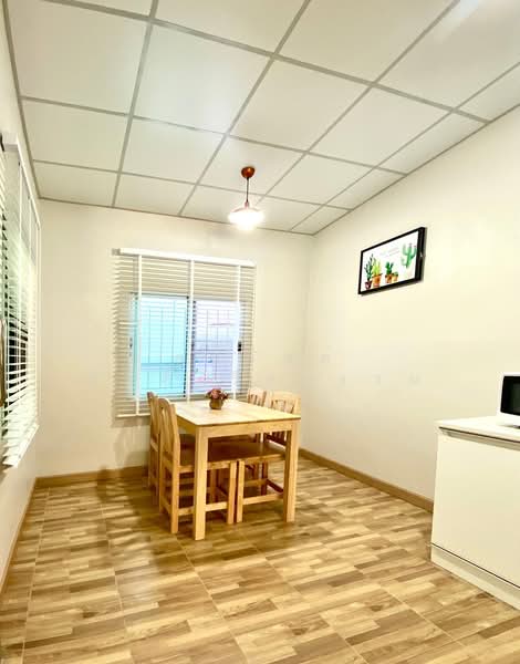 Baan Klang Muang The Royal Monaco Srinakarin-Pattanakarn, Bangkok, Rama 9 Road, Soi 43, Suan Luang, Suan Luang, Bangkok, 3 Bedrooms, 220 sqm, Townhouse For Rent, by Thanarat Sakruangngam, 500298940 - DDproperty.com