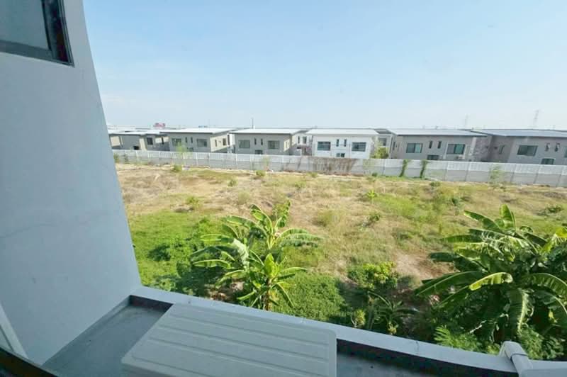 นลิน แกรนด์ อเวนิว, Bangkok, ถนนกาญจนาภิเษก, Thap Chang, Saphan Sung, Bangkok, 3 Bedrooms, 200 sqm, Townhouse For Sale, by คุณไอซ์, 500298946 - DDproperty.com