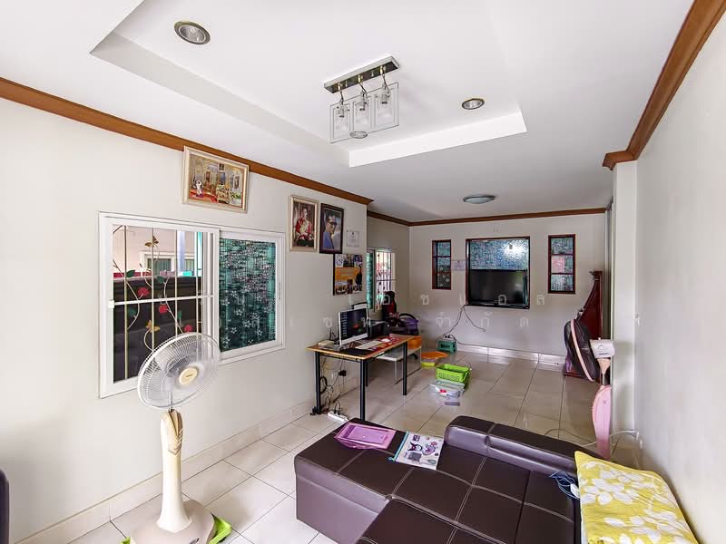 บ้านแฝด หมู่บ้าน ปิ่นทอง 4 ช่างอากาศอุทิศ 14 ดอนเมือง, กรุงเทพ, สีกัน, ดอนเมือง, กรุงเทพ, 135 ตร.ม., บ้านแฝด ขาย, โดย บริษัท เอชแอล แอสเซท จำกัด, 500298950 - DDproperty.com
