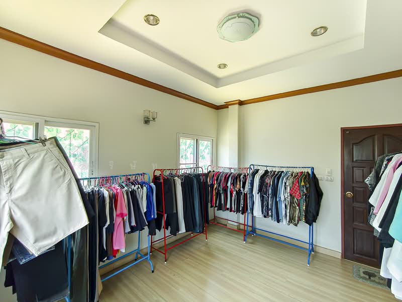 บ้านแฝด หมู่บ้าน ปิ่นทอง 4 ช่างอากาศอุทิศ 14 ดอนเมือง, กรุงเทพ, สีกัน, ดอนเมือง, กรุงเทพ, 135 ตร.ม., บ้านแฝด ขาย, โดย บริษัท เอชแอล แอสเซท จำกัด, 500298950 - DDproperty.com
