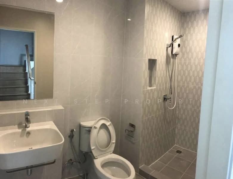Baan Klang Muang Srinakarin – Onnut, Bangkok, 174 Soi On Nut 70/1, Prawet, Bangkok, 3 Bedrooms, 141 sqm, Townhouse For Rent, by Next step property, 500298967 - DDproperty.com