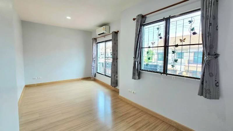 Baan Pruksa 79 Lumlukka Klong 3 : บ้านพฤกษา 79 ลำลูกกา คลอง 3, ปทุมธานี, ถนนลำลูกกา, ลาดสวาย, ลำลูกกา, ปทุมธานี, 130 ตร.ม., ทาวน์เฮ้าส์ ขาย, โดย คุณ ศันสนีย์ (เก๋), 500298984 - DDproperty.com