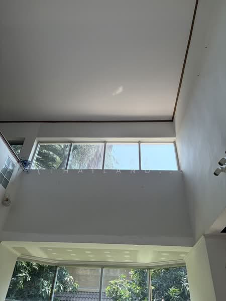 Panya Pattanakarn Village, Bangkok, Soi Phatthanakarn 30, Suan Luang, Bangkok, 4 Bedrooms, 400 sqm, Single Detached House For Rent, by Fazwaz (Thailand) Co., Ltd., 500298994 - DDproperty.com