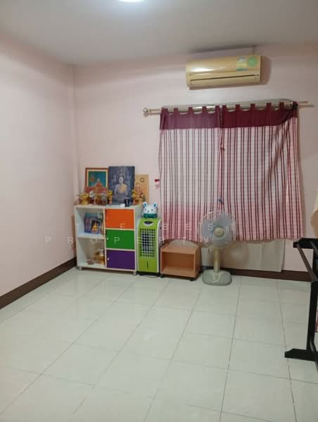 หมู่บ้านเพชรไพลิน สามพราน, Nakhon Pathom, Krathum Lom, Sam Phran, Nakhon Pathom, 2 Bedrooms, 120 sqm, Townhouse For Sale, by The Best Property เอ็กซ์, 500299016 - DDproperty.com