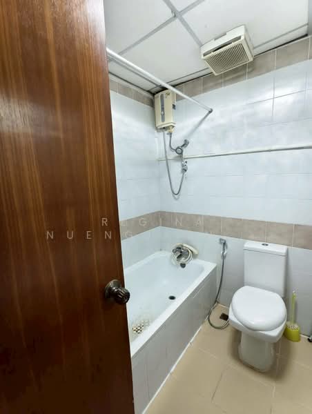 Jomtien Beach Condo : จอมเทียน บีช คอนโด, ชลบุรี, หนองปรือ, บางละมุง, ชลบุรี, 32 ตร.ม., คอนโด ขาย, โดย Regina Nuengjamnong, 500299017 - DDproperty.com