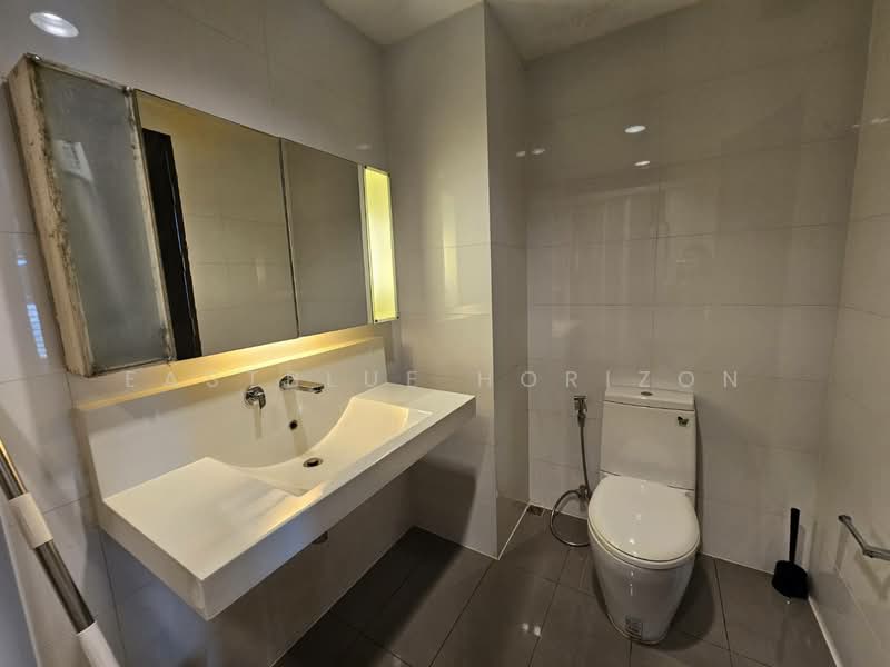 Rhythm Ratchada, Bangkok, 558 Ratchadaphisek Road, Samsen Nok, Huai Khwang, Bangkok, 1 Bedroom, 45 sqm, Condo For Sale, by Eastblue Horizon, 500299078 - DDproperty.com