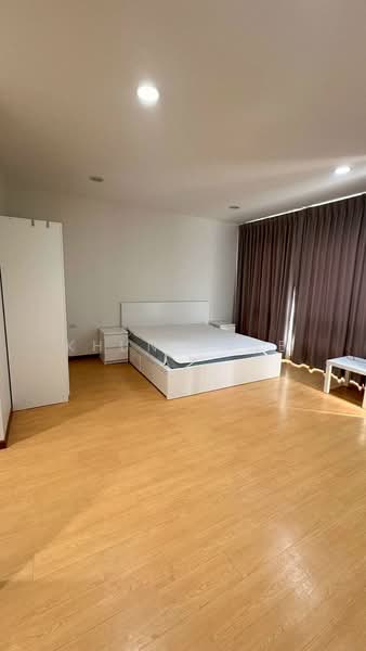 Townhome for Rent Near BTS Skytrain Punnawithi Station (SPSJP336), Bangkok, ซอย สุขุมวิท, Bang Chak, Phra Khanong, Bangkok, 4 Bedrooms, 230 sqm, Townhouse For Rent, by Khun Jane, 500299097 - DDproperty.com