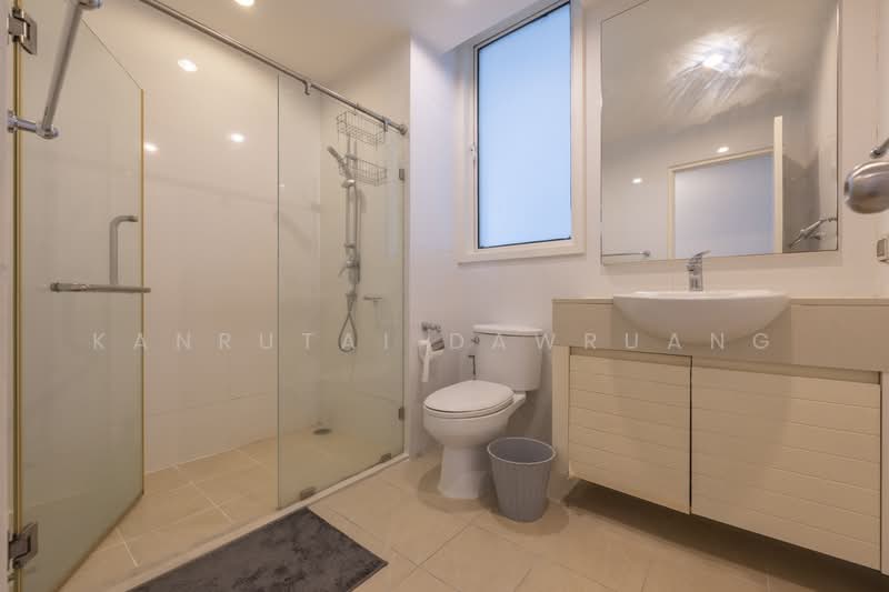 Siri Residence, Bangkok, 21 Soi Sukhumvit 24, Khong Tan, Khlong Toei, Bangkok, 2 Bedrooms, 96 sqm, Condo For Rent, by Kanrutai Dawruang, 500299102 - DDproperty.com